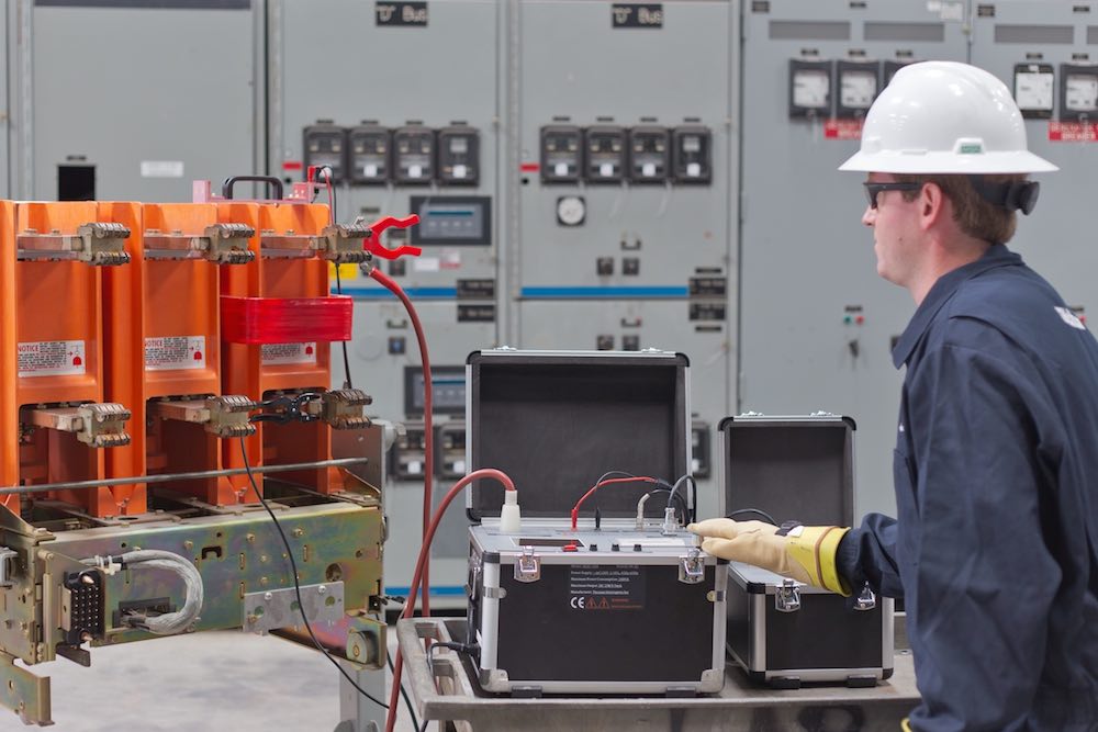 High voltage transformer test