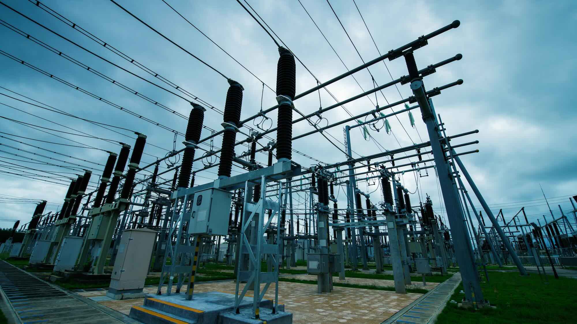 High voltage power lines into transformers
